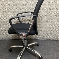 【相談中】デスクチェア 回転式 椅子の画像