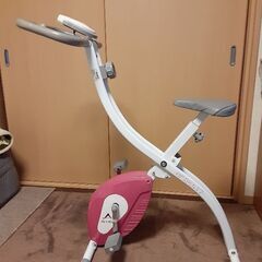 家庭用　静かです　　フィットネスバイク、エアロバイク