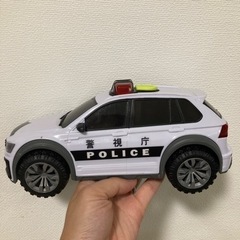 おもちゃ　パトカー