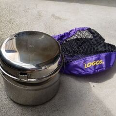 キャンプ用品店の画像