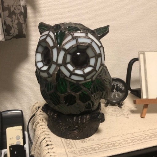 フクロウ　ステンドグラスランプ