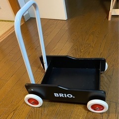 BRIO 手押し車
