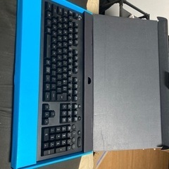 パソコン ノートパソコンの画像