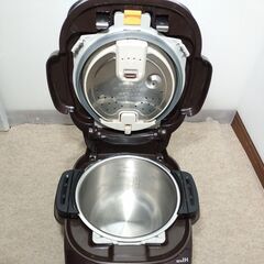 🍎象印マホービン 圧力IH炊飯器なべ 煮込み自慢 EL-MA30の画像