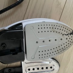 ★衣類スチーマー  ピンク★の画像