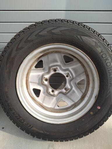 175/80R16 91Q ヨコハマ アイスガードSUV G075 16インチ