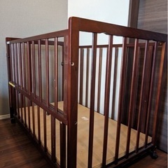 高級マットレス付き ベビーベッド マットレス2セット付き