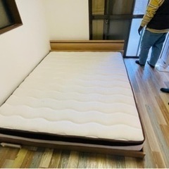 ローベッドクイーンサイズフレームだけ