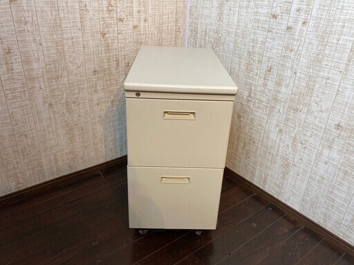 \u003c兵庫県加東市\u003eデスクワゴン　書類　キャビネット　事務　机　引き出し　天板70cm　2段