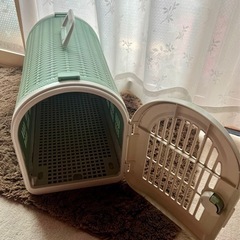ペットキャリー小型の画像
