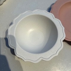 レアーレ　プレート　ベビー食器
の画像
