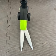 芝生　カッターの画像