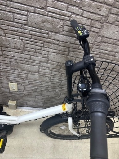 東京23区配達無料　新基準　ブリヂストン　アシスタユニ　8.7Ah リチウム 電動自転車 中古 1238