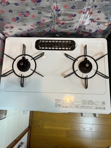 【取引終了】リンナイ　2022年グリル付きガスコンロ　HOWARO白LPガステーブル