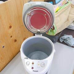 無料☆Peacok,電気ポット、3.0ℓ、WMK-F30,家電 キッチン家電 電気ポット【こちらは店舗です。浜村鹿野温泉ICから3分 買取本舗 宮本リサイクル 営業時間９～１９時 定休日水曜日】の画像