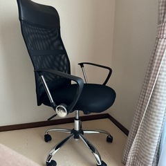 ビジネスチェア2つあります！家具 椅子 ハイバックチェア家具 オフィス用家具 いすの画像