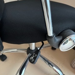ビジネスチェア2つあります！家具 椅子 ハイバックチェア家具 オフィス用家具 いすの画像