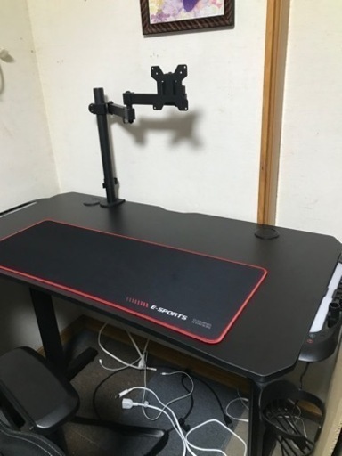 【取引先決定】ゲーミングデスク【別売りモニターアーム付き】