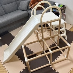 室内用ジャングルジム

