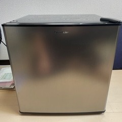 1ドア冷凍庫32L