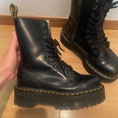 6月7日まで！Dr. Martens Jadon Hi プラット...