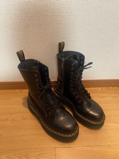 6月7日まで！Dr. Martens Jadon Hi プラットフォーム ブーツ