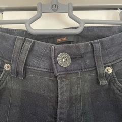 ジーパン　厚手のジーパン　somethingの画像