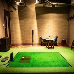 【GOLFERS24（ゴルファーズ24）大森山王店】24時間営業/完全個室の室内ゴルフ練習場の画像