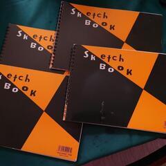 スケッチブック5冊　B5でしょうかの画像