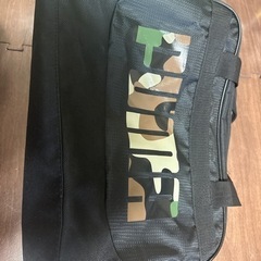 旅行に！！！！PUMAボストンバッグ