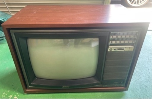 引き取り限定‼️ ジャンク品 Victor カラーテレビ 1977年製
