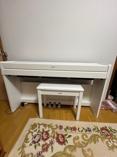 【取引終了】ヤマハデジタルピアノ　ARIUS楽器 鍵盤楽器、ピアノ