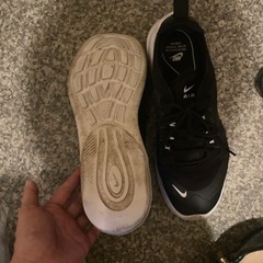 ナイキエアマックススニーカー25センチの画像