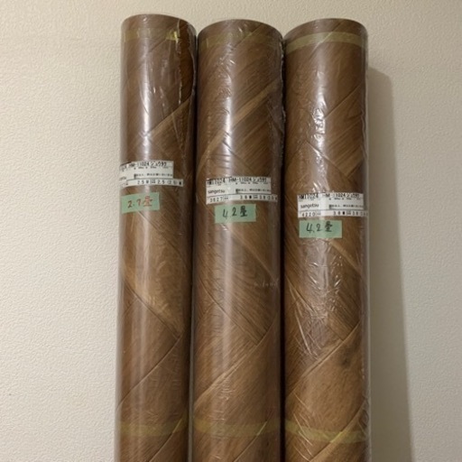 値下げ中★ 11畳ぶん　木目柄 クッションフロア　引越し 模様替え リフォーム 内装 DIY 工事 修理 大工 床 事務所 一軒家 古民家 改築 引越し 店舗 事務所