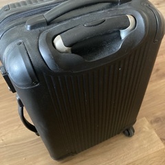 スーツケース　機内持込サイズの画像
