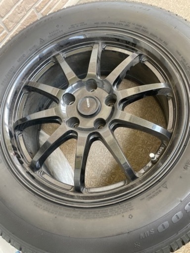 車のパーツ タイヤ、ホイール