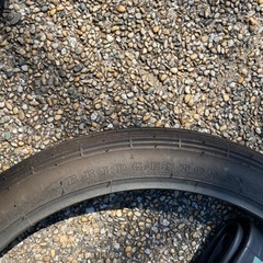 車のパーツ タイヤ、ホイールの画像