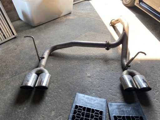 DAIHATSUタント2本出しマフラー