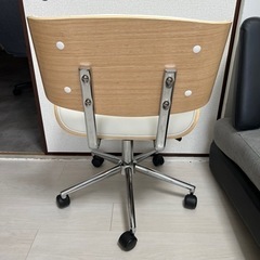 チェア　椅子　ホワイト 木目の画像