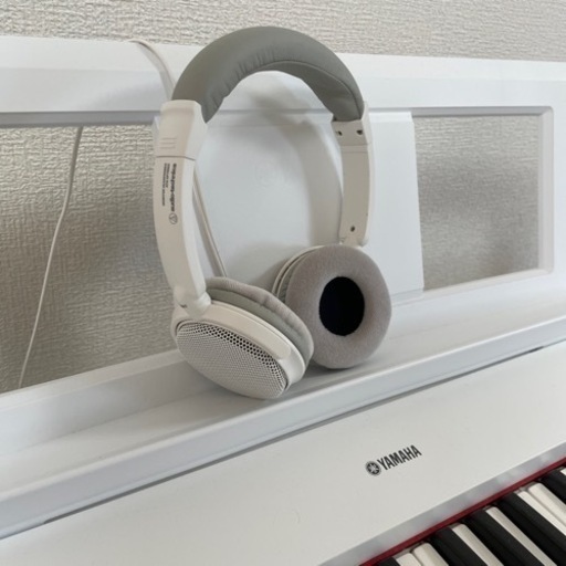 ⭐️ヘッドフォン付⭐️YAMAHA 電子キーボード NP-32WH