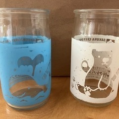 サクラクレパスで描かれた絵をプリントした瓶
の画像