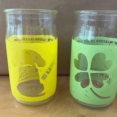 サクラクレパスで描かれた絵をプリントした瓶
の画像