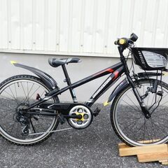 店内でも中古自転車多数販売中!　見に来てください　大人気! 綺麗...