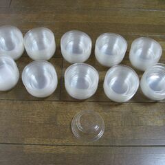 ケーキ用カップ（９０ｃｃ）フタ付きの画像