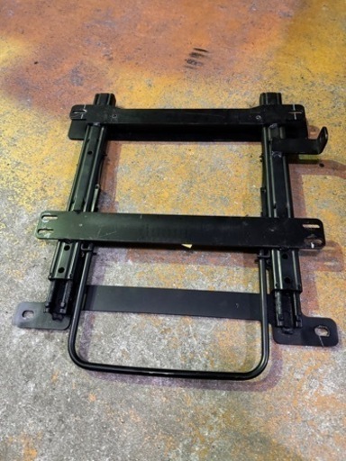 HA36のシートレール