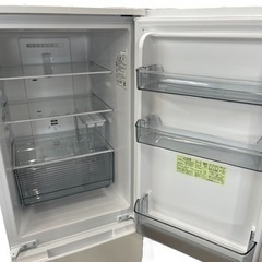 NO.1478【2022年製】SHARP シャープ ノンフロン冷凍冷蔵庫 SJ-D18H-W 179L 冷蔵121L冷凍58L 家電 冷蔵庫 中古の画像