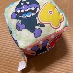 子供用　クッション　バイキンマン　サイコロ　の画像