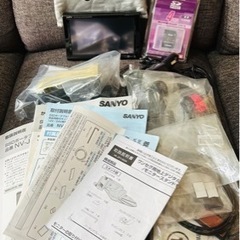 カーナビ　GORILLA SDカード付き　