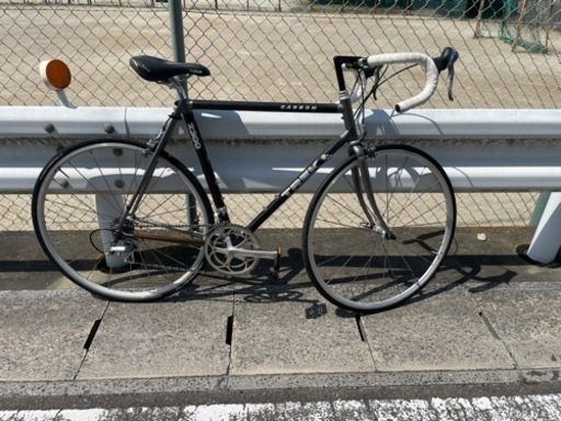 ロードバイク　TREK:トレック2300