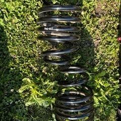 30プリウス 車高調 ZVW30